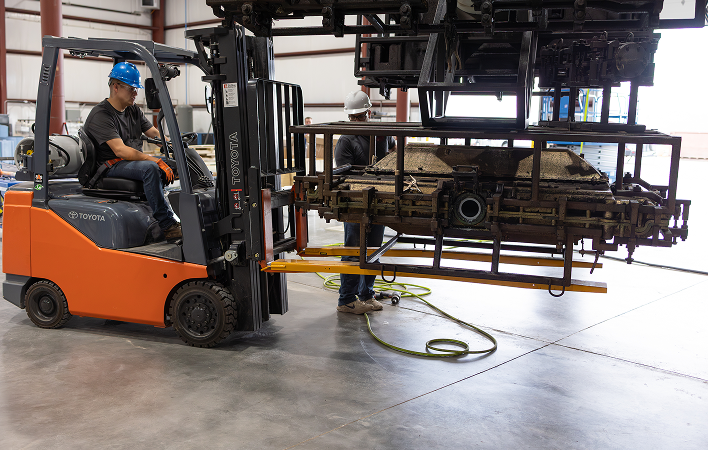 material-handling-hive-plastics